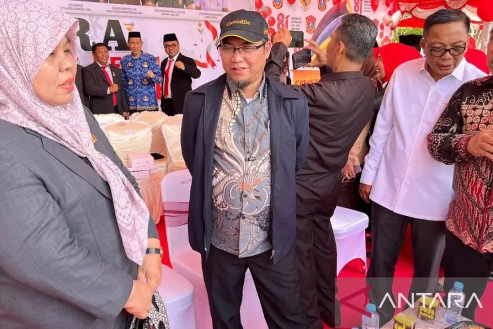 Peternakan ayam terintegrasi di Gorontalo Utara